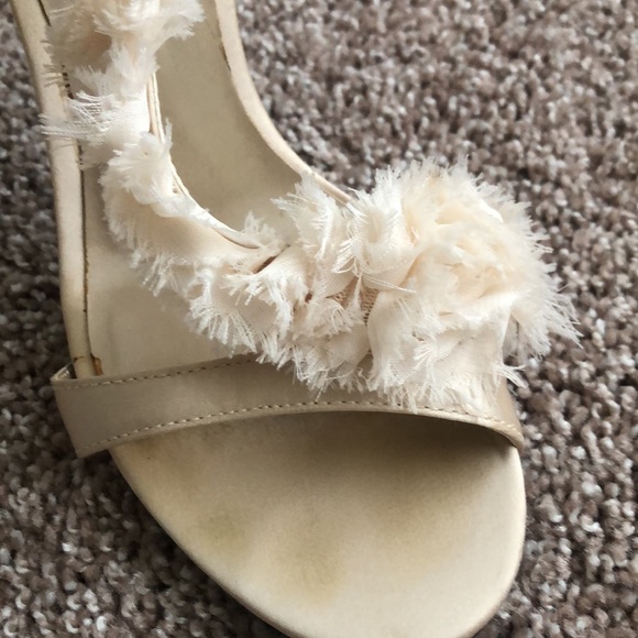 Moda Spana Heels - Picture 3 of 8